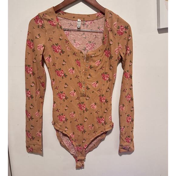 NWOT Intimately Free People Dylan Henley Size S Waffle Knit Roses Bodysuit Boho - Picture 8 of 10